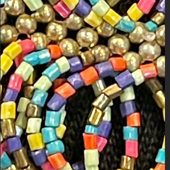 08.16.25_19 NWT Time and Tru mulitcolor beaded necklace - Picture 3 of 4